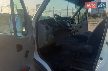 Грузовой фургон Renault Master 2004 в Ровно