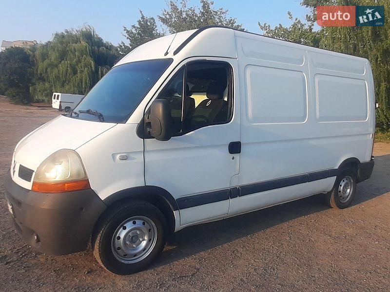 Грузовой фургон Renault Master 2004 в Ровно