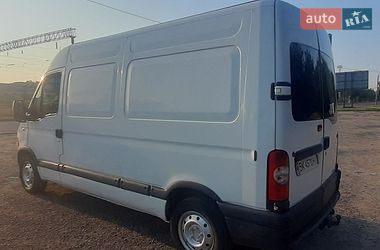 Вантажний фургон Renault Master 2004 в Рівному
