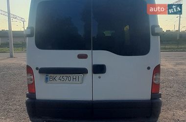 Грузовой фургон Renault Master 2004 в Ровно