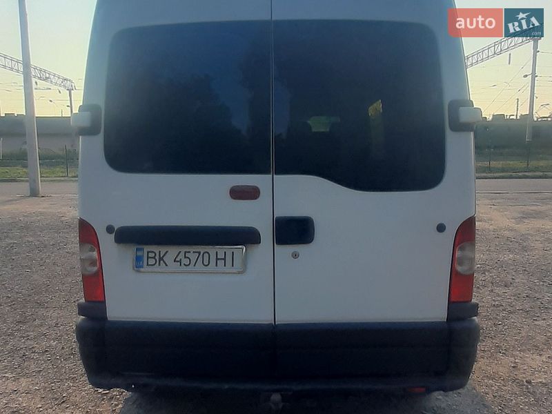 Грузовой фургон Renault Master 2004 в Ровно