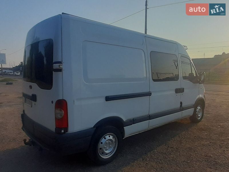 Грузовой фургон Renault Master 2004 в Ровно