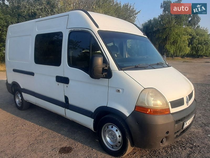 Грузовой фургон Renault Master 2004 в Ровно