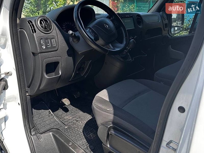 Інші вантажівки Renault Master 2017 в Львові