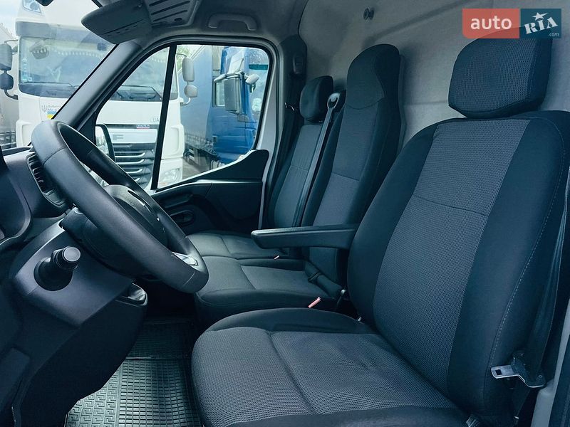 Вантажний фургон Renault Master 2021 в Ковелі