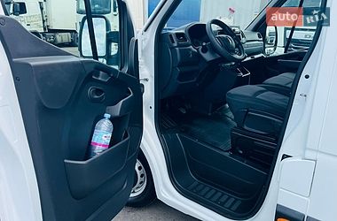 Вантажний фургон Renault Master 2021 в Ковелі
