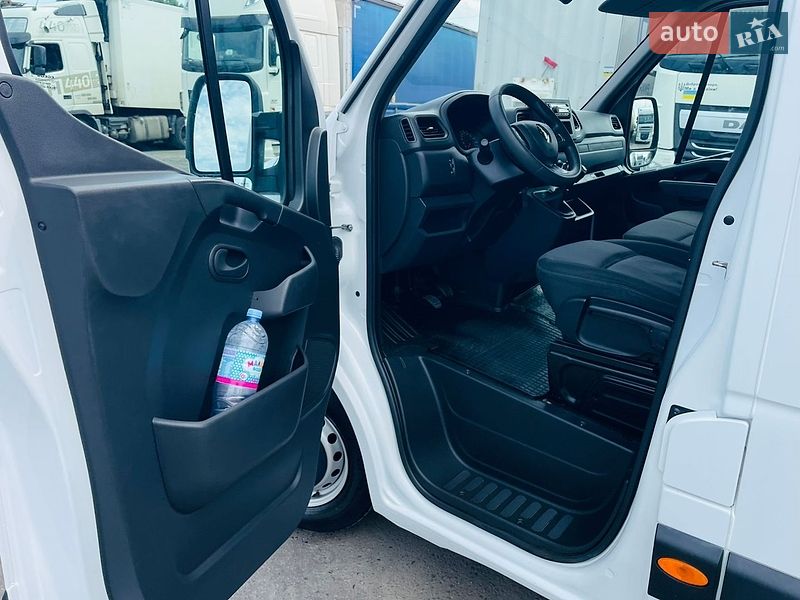 Вантажний фургон Renault Master 2021 в Ковелі