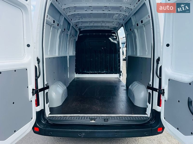 Вантажний фургон Renault Master 2021 в Ковелі