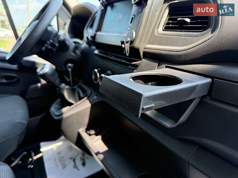 Вантажний фургон Renault Master 2022 в Одесі