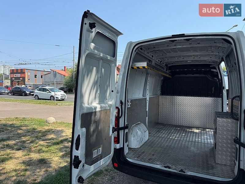 Вантажний фургон Renault Master 2022 в Одесі
