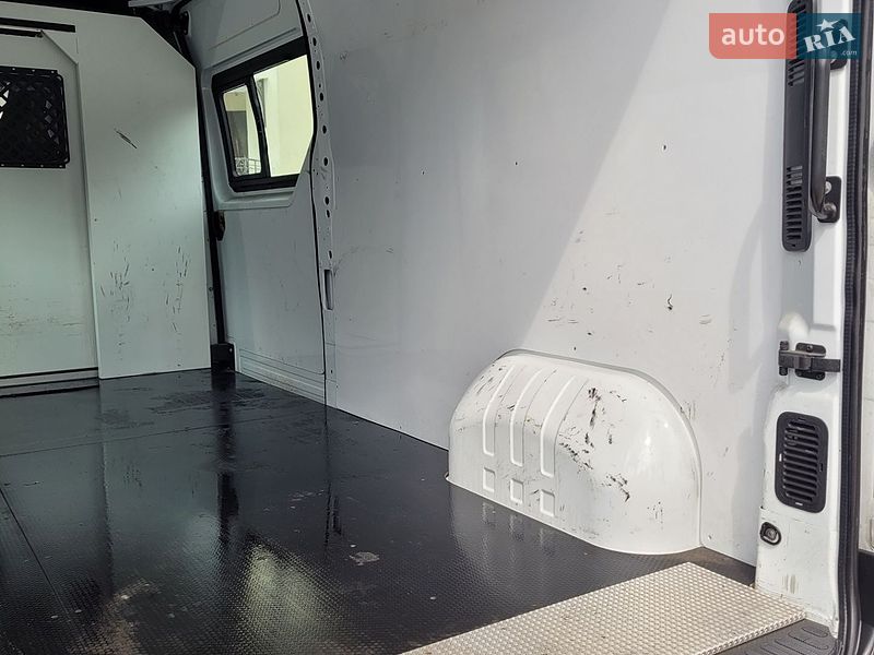 Вантажний фургон Renault Master 2025 в Тернополі