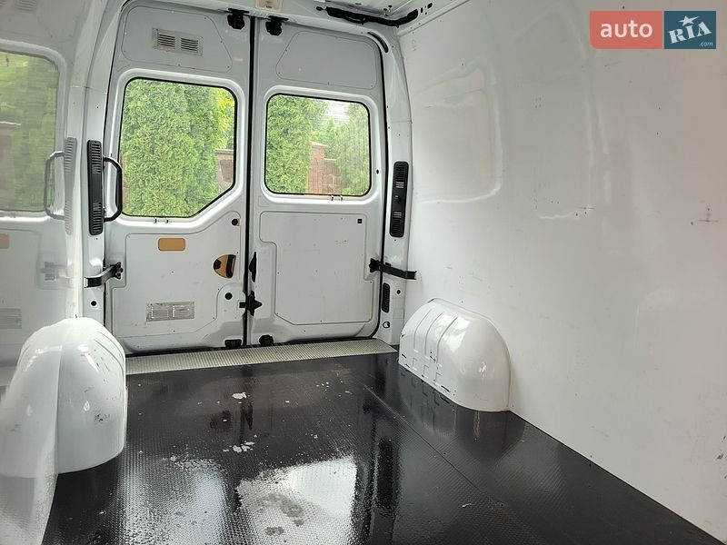 Вантажний фургон Renault Master 2025 в Тернополі
