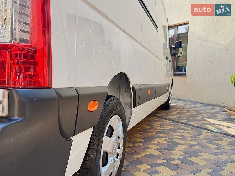 Вантажний фургон Renault Master 2022 в Києві