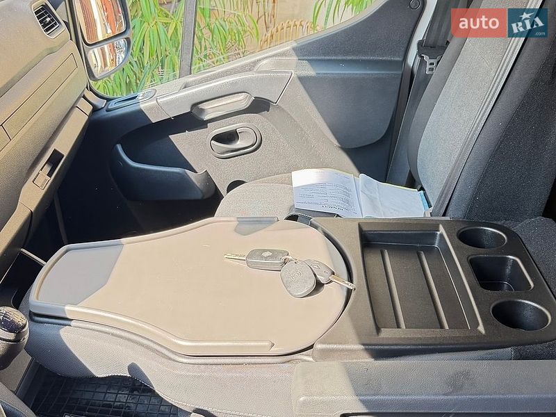 Вантажний фургон Renault Master 2022 в Києві