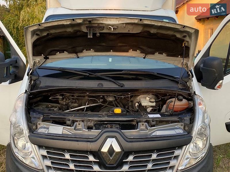 Інші вантажівки Renault Master 2017 в Бишеві