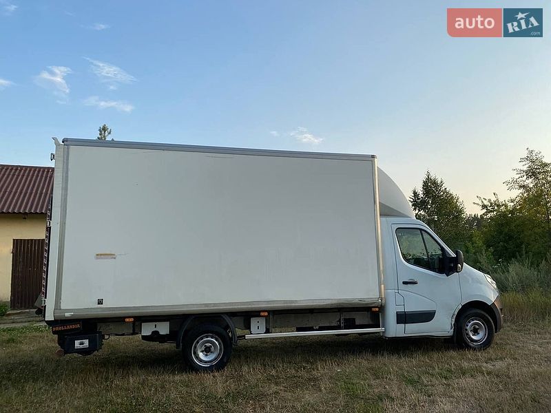 Інші вантажівки Renault Master 2017 в Бишеві
