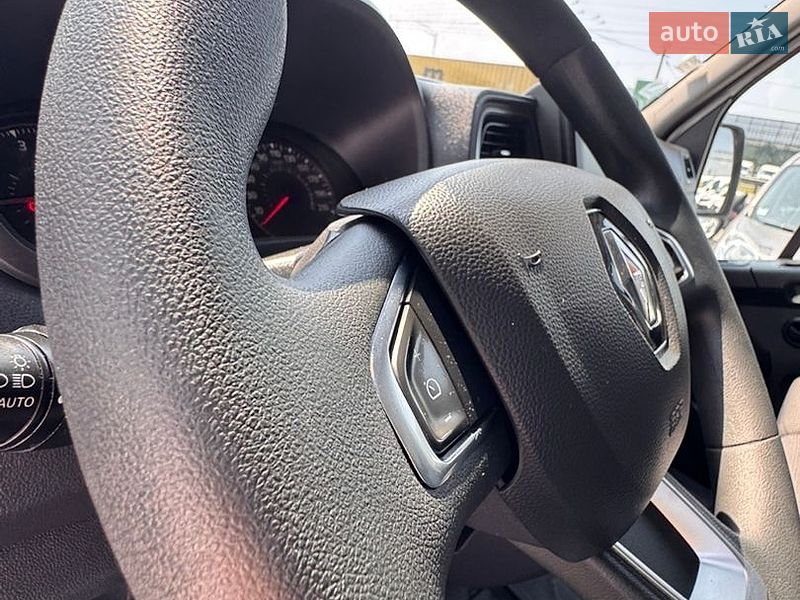 Грузовой фургон Renault Master 2021 в Киеве фото 20 Грузовой фургон Renault Master 2021 в Киеве