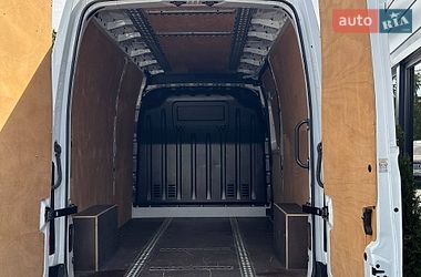 Вантажний фургон Renault Master 2021 в Рівному