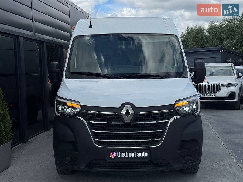 Вантажний фургон Renault Master 2021 в Рівному