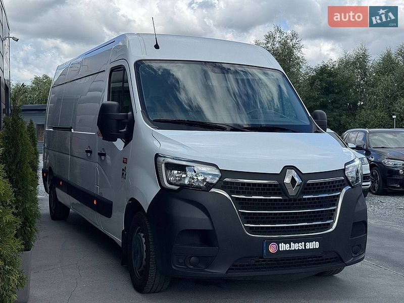 Вантажний фургон Renault Master 2021 в Рівному