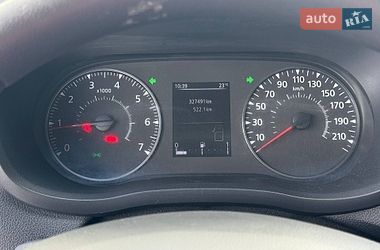 Вантажний фургон Renault Master 2021 в Рівному