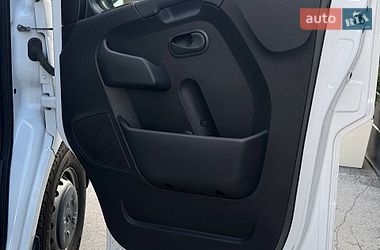 Вантажний фургон Renault Master 2021 в Рівному