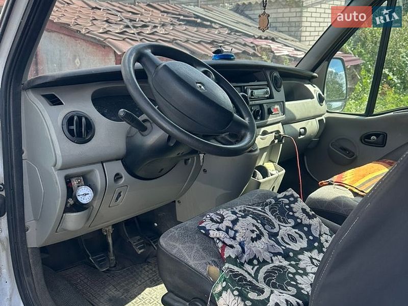 Мінівен Renault Master 2004 в Києві