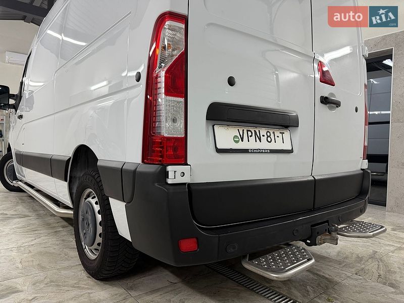 Микроавтобус грузовой (до 3,5т) Renault Master 2022 в Полтаве