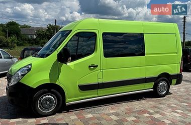 Вантажопасажирський фургон Renault Master 2017 в Великій Багачці