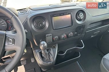 Вантажопасажирський фургон Renault Master 2017 в Великій Багачці