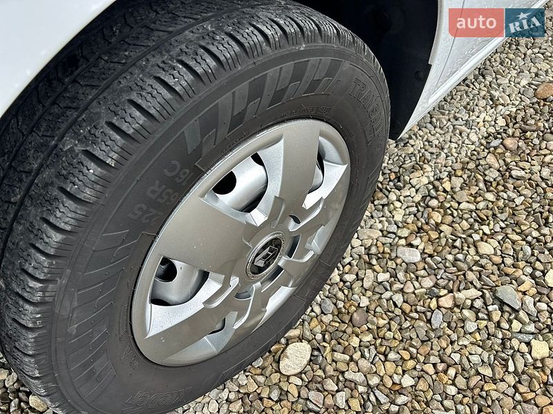 Тентованый Renault Master 2022 в Хусте