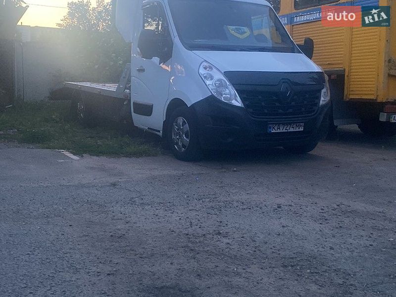 Эвакуатор Renault Master 2016 в Броварах