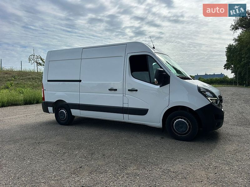 Мінівен Renault Master 2021 в Чернівцях фото Мінівен Renault Master 2021 в Чернівцях