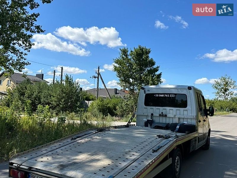 Автовоз Renault Master 2015 в Рівному
