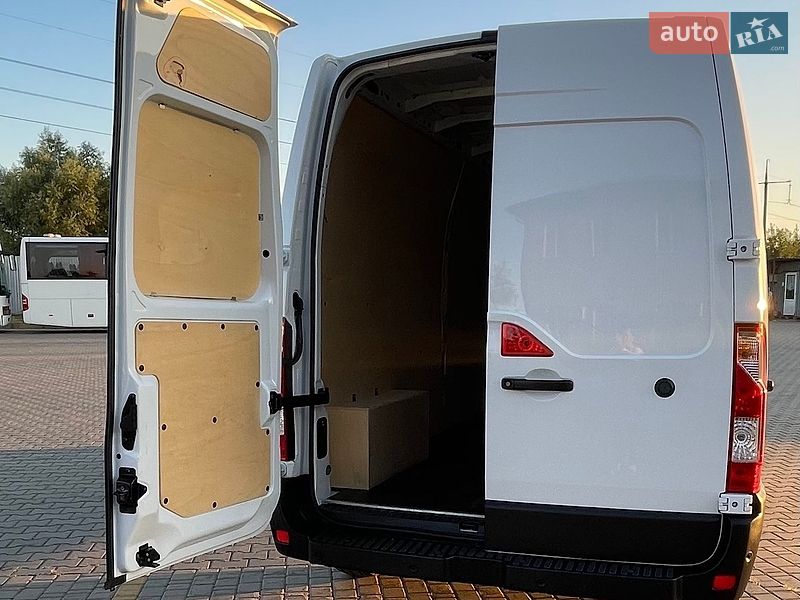 Грузовой фургон Renault Master 2022 в Броварах