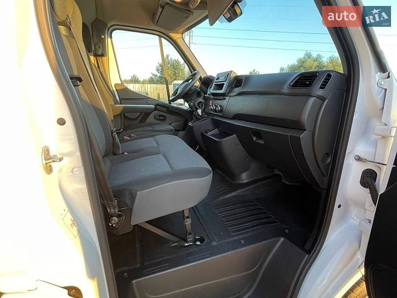 Грузовой фургон Renault Master 2022 в Броварах