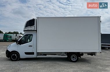 Вантажний фургон Renault Master 2018 в Львові