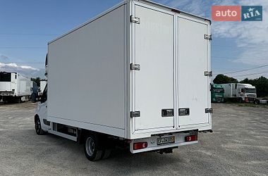 Вантажний фургон Renault Master 2018 в Львові