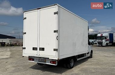 Вантажний фургон Renault Master 2018 в Львові
