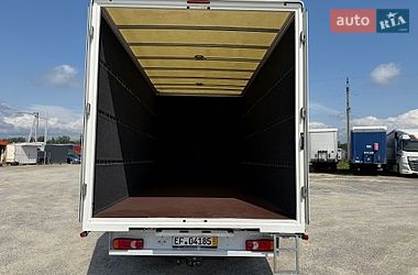 Вантажний фургон Renault Master 2018 в Львові