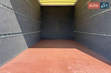 Вантажний фургон Renault Master 2018 в Львові