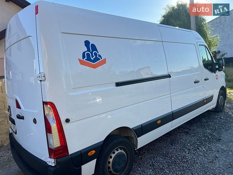 Вантажний фургон Renault Master 2022 в Львові