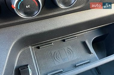 Вантажний фургон Renault Master 2022 в Львові