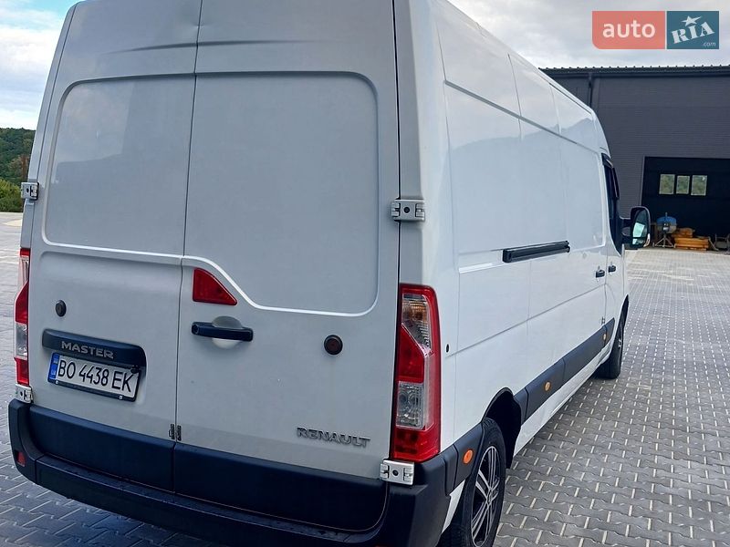 Вантажний фургон Renault Master 2013 в Теребовлі