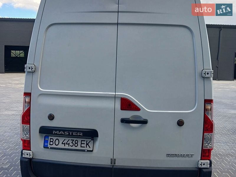 Вантажний фургон Renault Master 2013 в Теребовлі