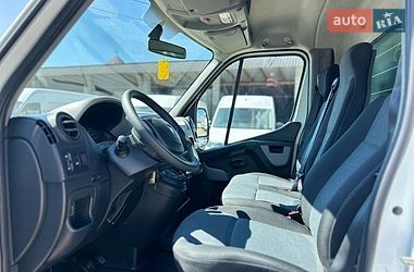 Грузовой фургон Renault Master 2018 в Хусте