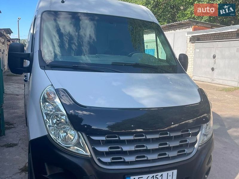 Грузовой фургон Renault Master 2012 в Житомире