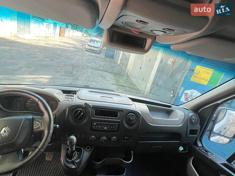 Грузовой фургон Renault Master 2012 в Житомире
