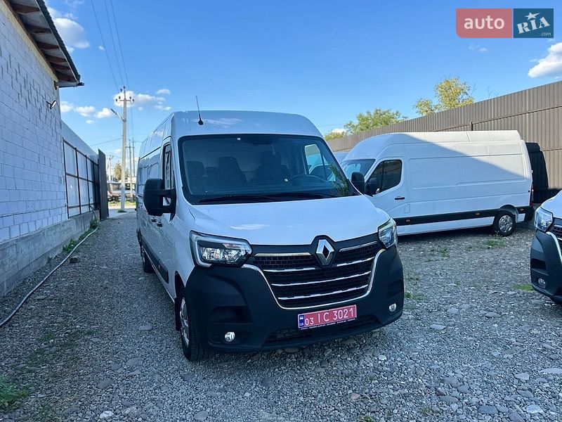 Грузовой фургон Renault Master 2021 в Хусте