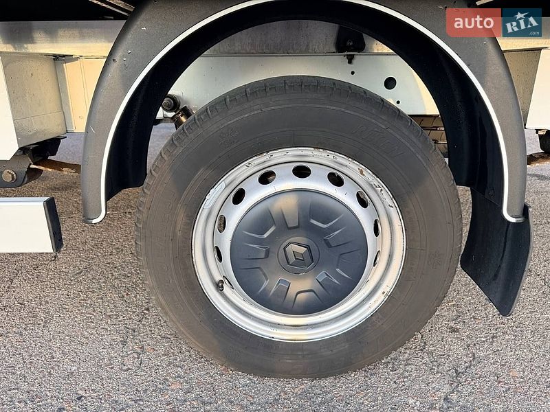 Тентованый Renault Master 2022 в Киеве
